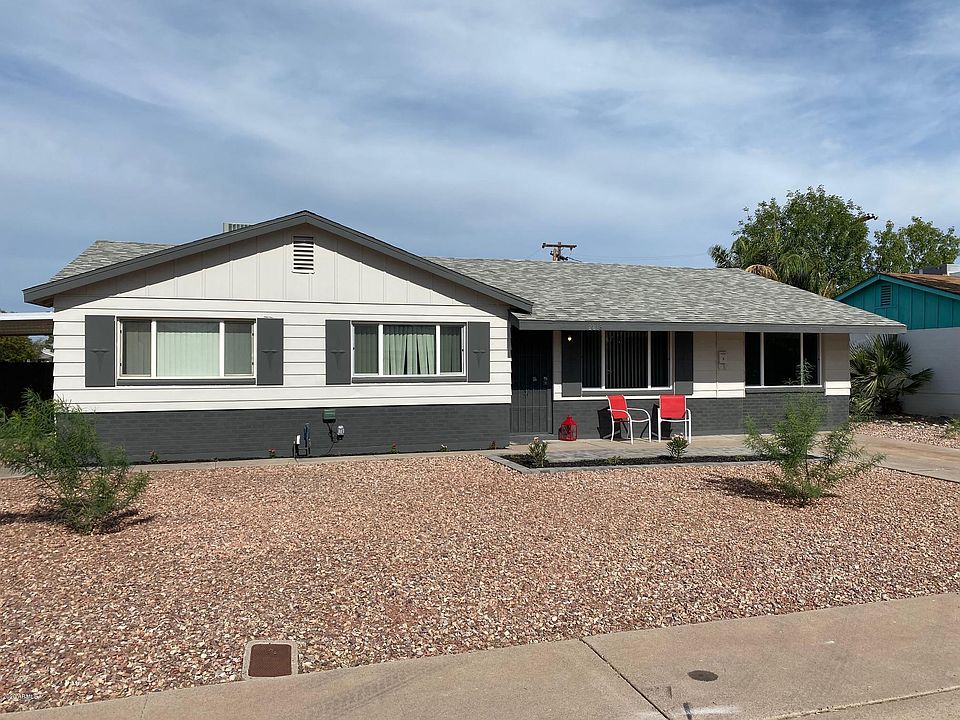 1st image of 12815 N 32nd Ave