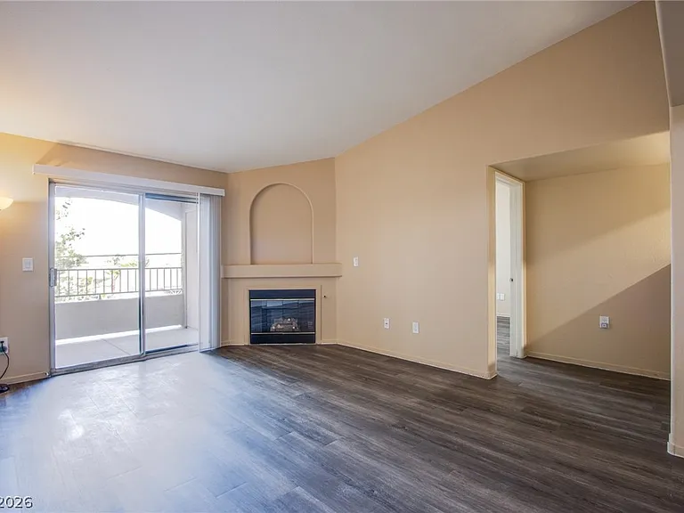 7885 W Flamingo Rd #2127 — Photo 6