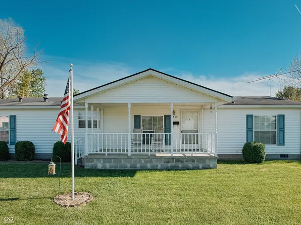 615 High St, Hope, IN 47246