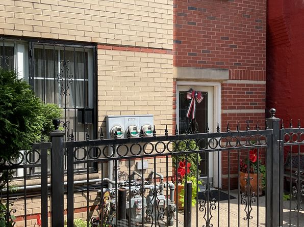 830 Courtlandt Ave APT 3