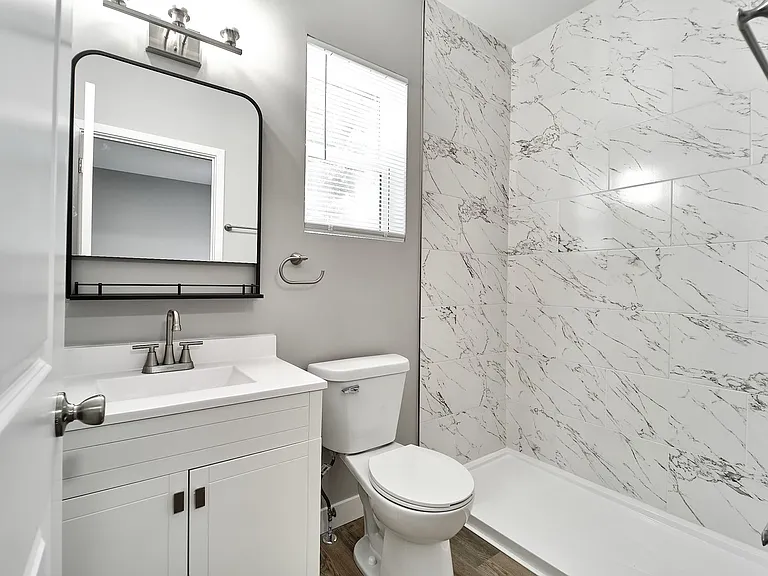 415 N Dequincy St — Photo 37
