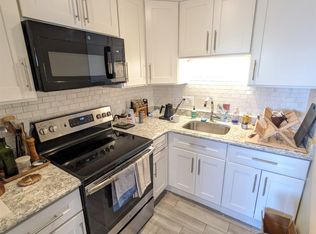 1121 Broadway St #6, Somerville, MA 02144