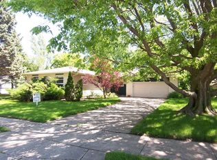 310 21st Ave, Brookings, SD 57006