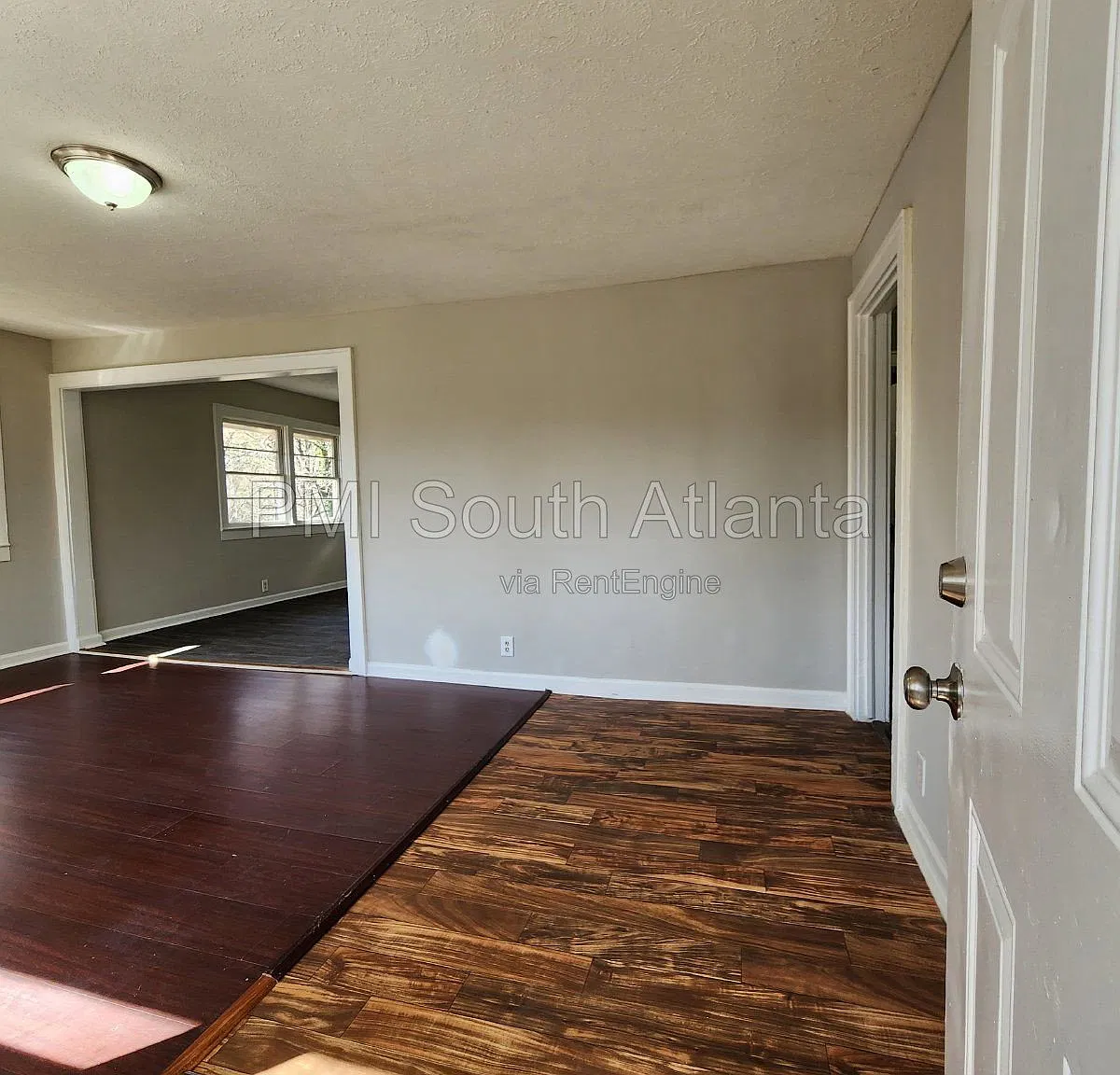 2 bed, 1.0 bath, $1,200 — Photo 3