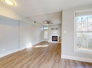 2011 N Oakland St, Arlington, VA 22207