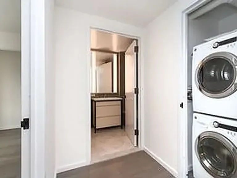 385 1st Ave #12H — Photo 7