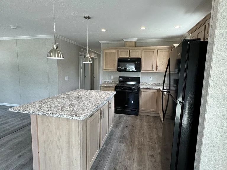 Oakridge Estates — Photo 13