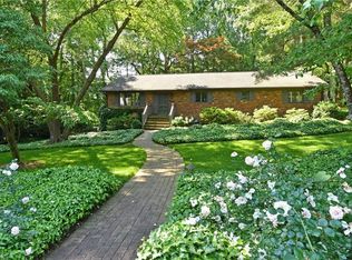 3236 Paddington Ln, Winston Salem, NC 27106