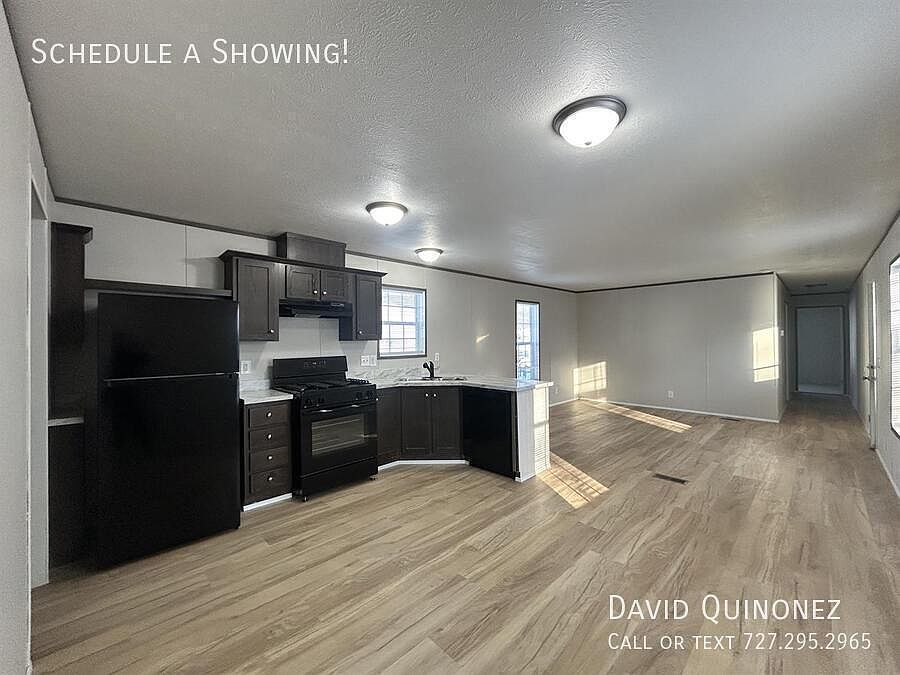 1st image of 2737 W Washington Ctr #65