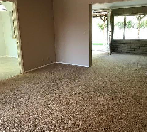 3rd image of 4718 E Farmdale Cir