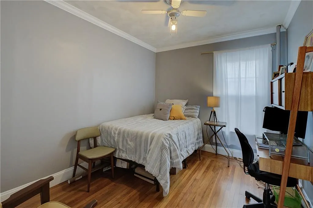 2 bed, 1100 sqft, $1,800 — Photo 2