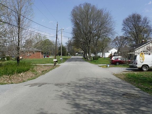 5th image of 105 Central Ave