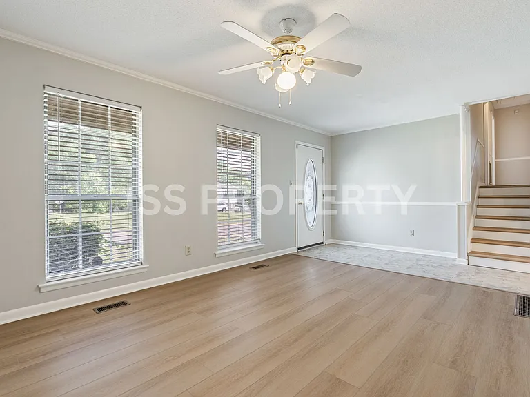 2607 Novel Dr — Photo 4