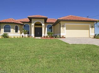 3005 Beach Pkwy W, Cape Coral, FL 33914
