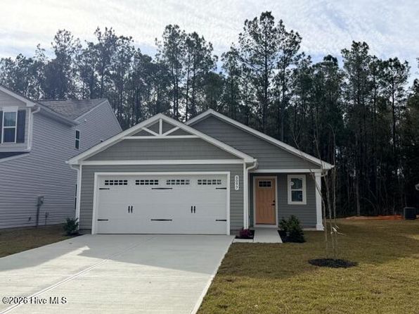 8097 Sterling Oaks Dr NW