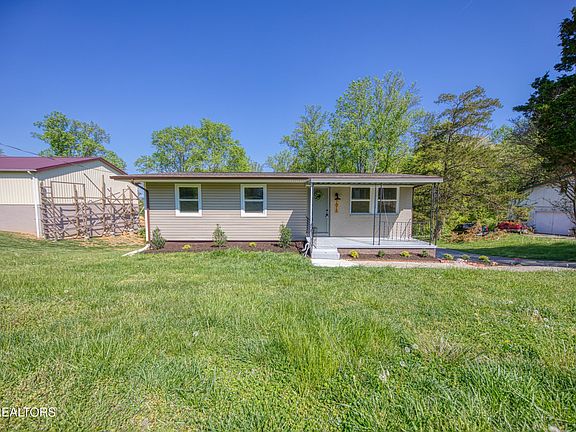 2nd image of 7015 Bert Newman Ln