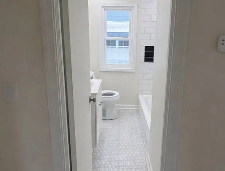 20215 Sunset Dr — Photo 2
