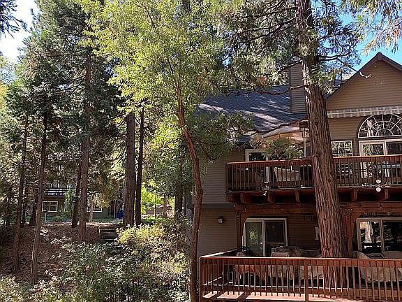 2nd image of 27355 Alpen Dr