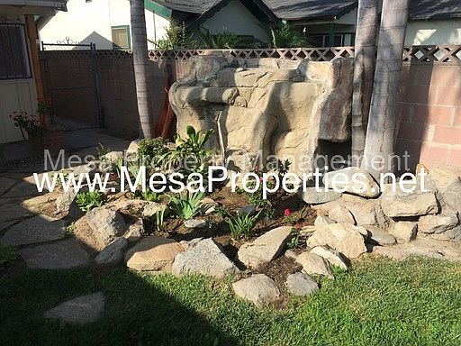 2nd image of 1474 Elwood St