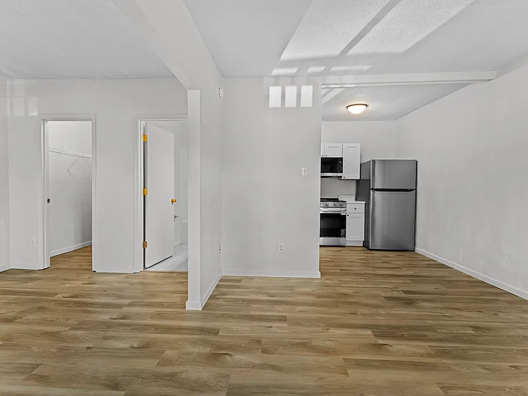 2117 Bellevue Ave #G — Photo 3