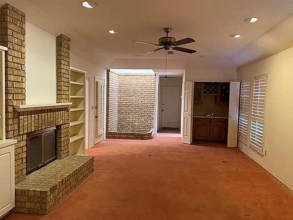 5th image of 5104 Los Alamitos Ct