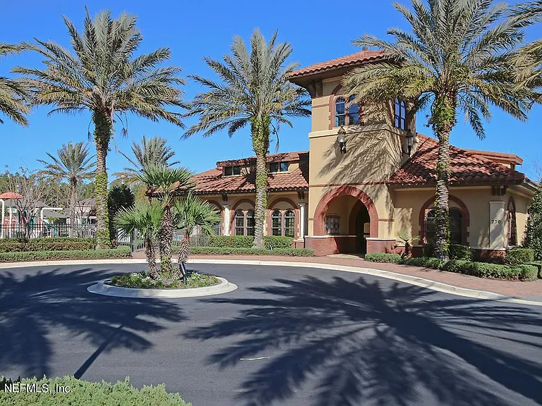 340 Servia Dr — Photo 1