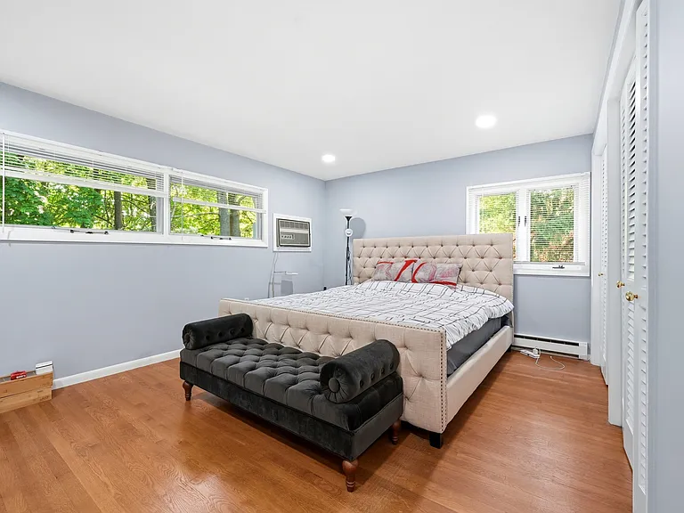 6 Saddle Club Rd — Photo 17