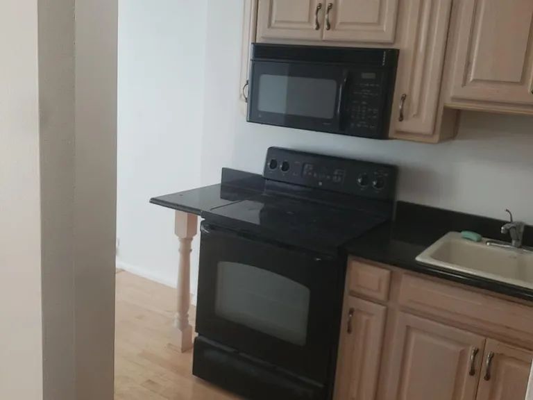5100 N Marine Dr #10C — Photo 7