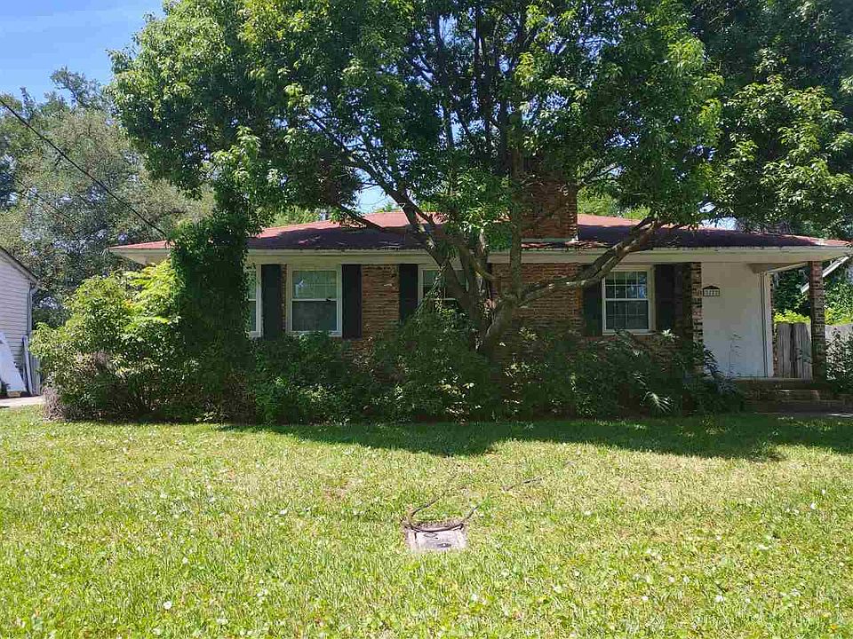 1st image of 2222 Larchmont Rd