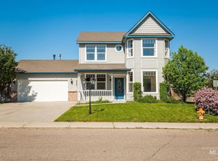 2007 S Candlewood Dr, Nampa, ID 83686