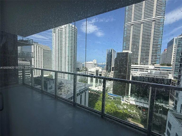 1050 SE Brickell Ave #1802 — Photo 2
