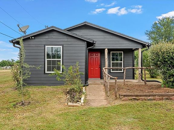 2nd image of 3336 Kendall Ln