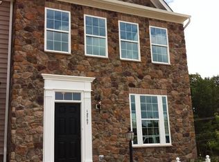 12707 Vantage View Ln, Woodbridge, VA 22192