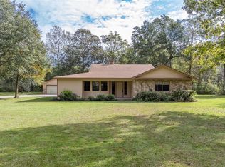 10971 Spring Ln, Cleveland, TX 77328