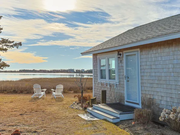 184 South Sea Avenue #12, West Yarmouth, MA 02673