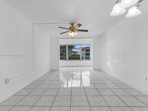 5th image of 8000 N Sunrise Lakes Dr APT 207