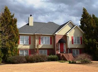 13 Windsor Trce, Cartersville, GA