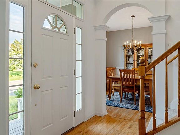 3rd image of 118 Sadler Lane