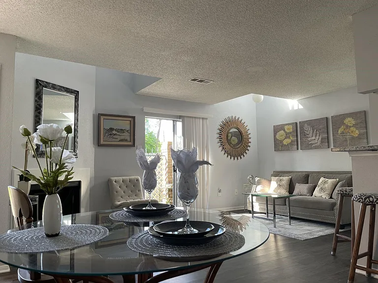 3770 Lovers Wood Ln #1010 — Photo 4