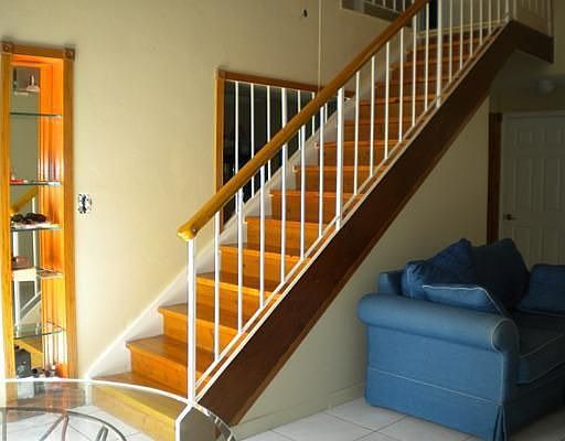 4th image of 9141 Fontainebleau Blvd APT 7