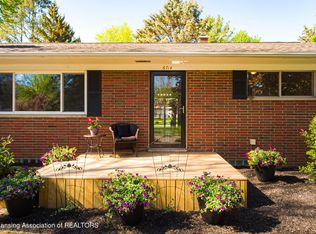 6714 Picketts Way, Lansing, MI 48917