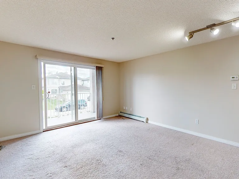2305 35a Ave NW #211 — Photo 26