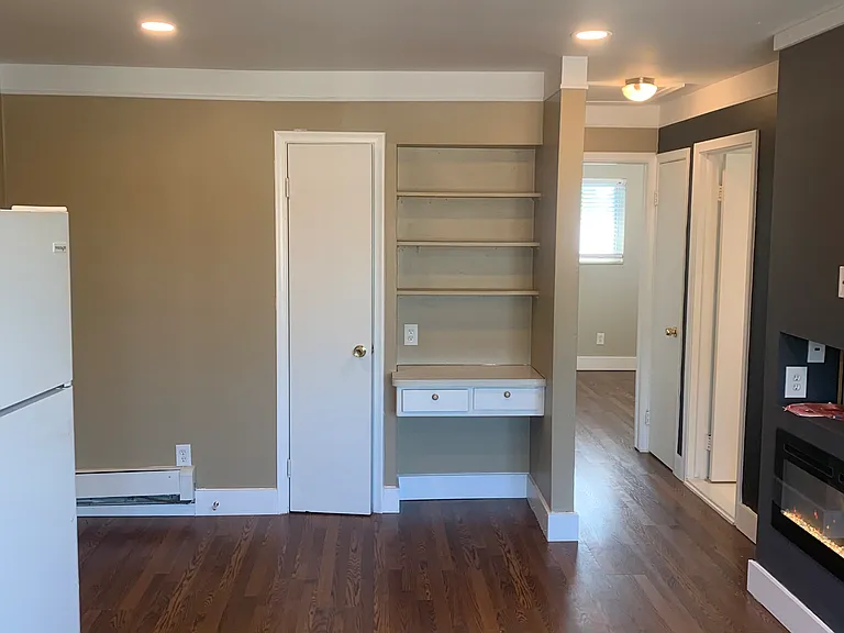 15142 Tireman Ave #5 — Photo 3