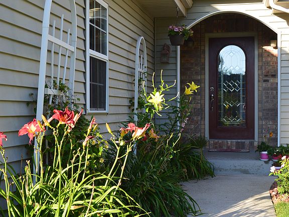 3rd image of 1441 Goldenrod Cir