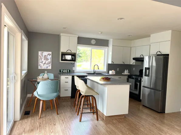 7461 Stampede Trl, Columbia Shuswap, BC V0E 1M8