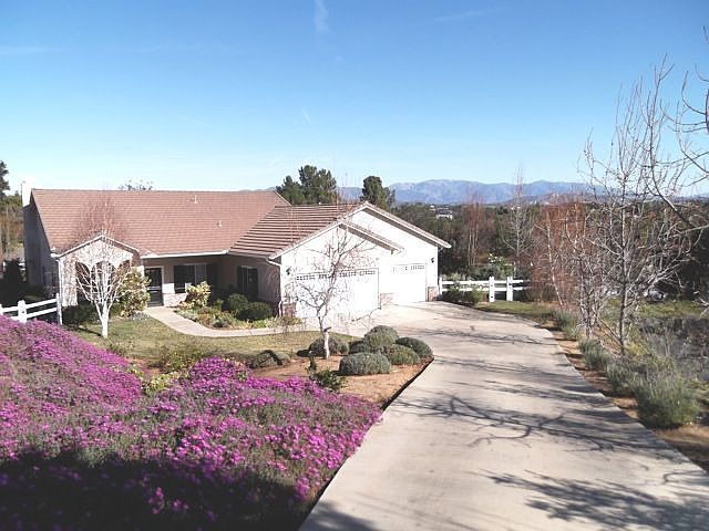 2nd image of 1991 Quiet Ranch Rd