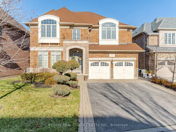 2327 Lyndhurst Dr, Oakville, ON L6H 7V5