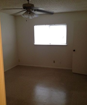 5th image of 2552 Corian Glen Dr