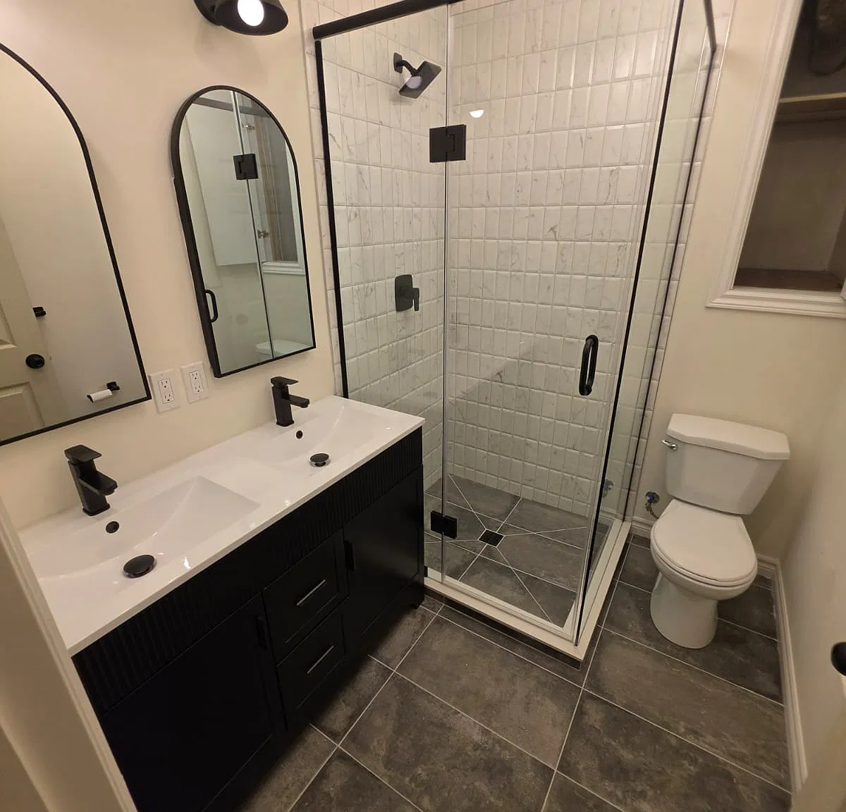 2 bed, 1200 sqft, $3,200 — Photo 1