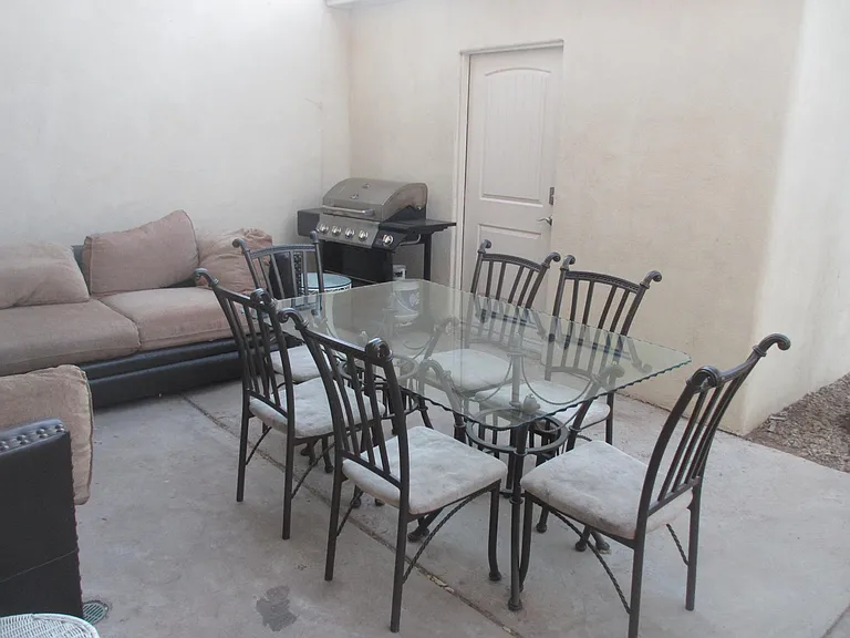 E Monterosa Ave — Photo 33